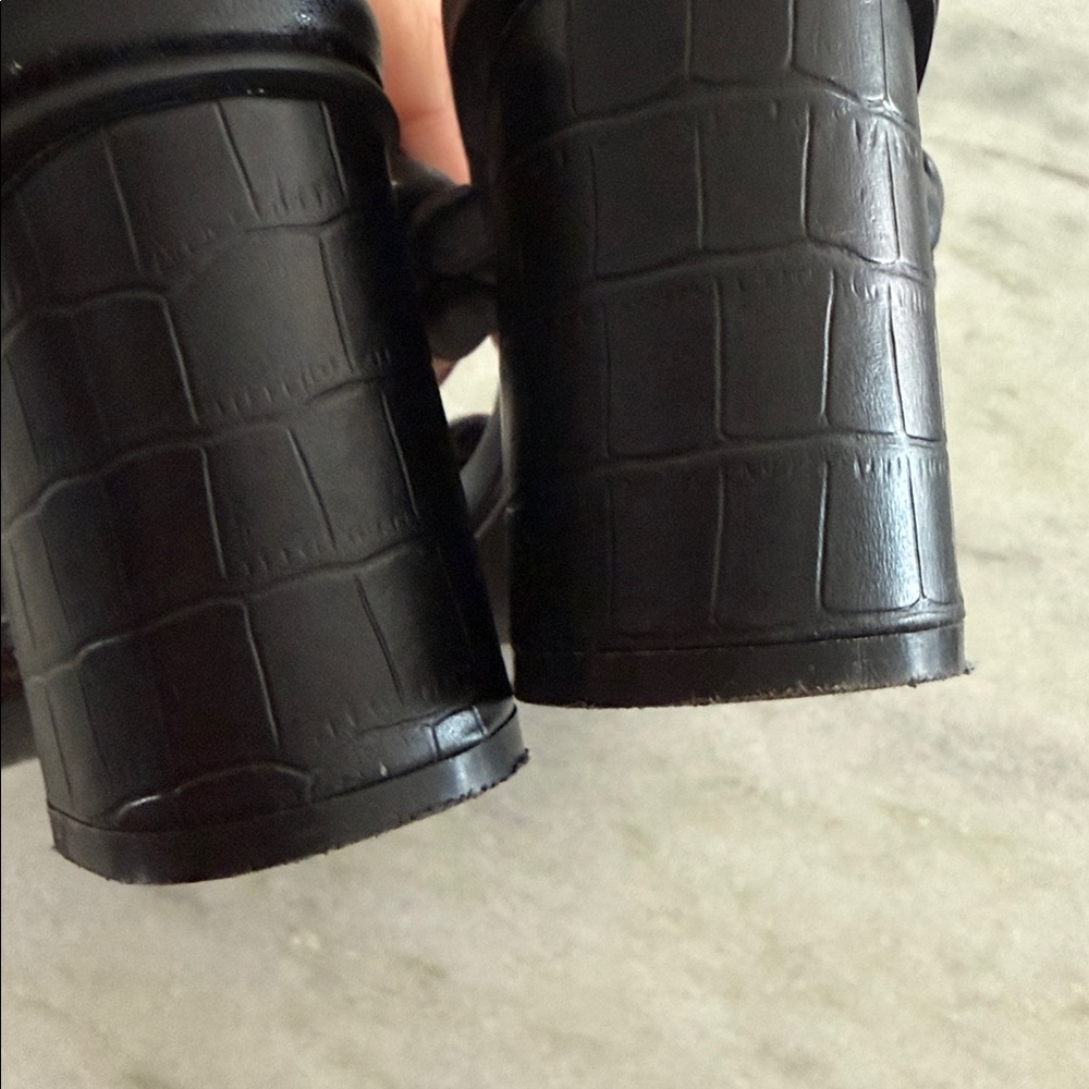 Sincerely Jules Black Braided Open Toe Block Heels - Picture 4 of 4